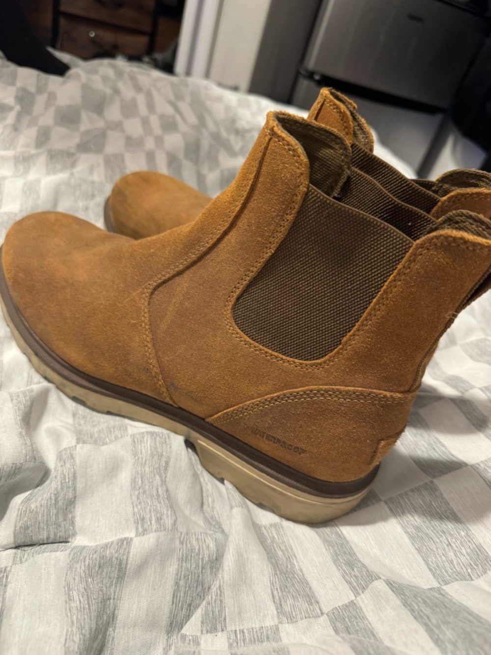 SOREL boots
Cyprus Chelsea Waterproof